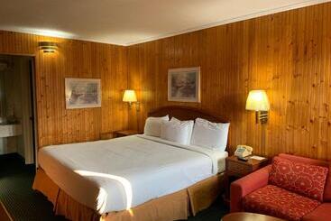 汽车旅馆  Americas Best Value Inn Roxboro