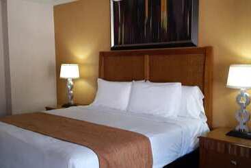 호텔 American Regency Inn