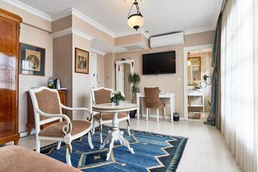 Celal Sultan Hotel Special Class