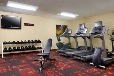 هتل Courtyard By Marriott Palm Springs
