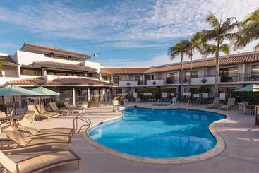 هتل Courtyard By Marriott San Diego Del Mar/solana Beach