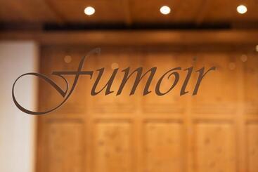هتل Europa Suites St Moritz