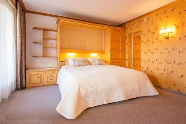 هتل Europa Suites St Moritz