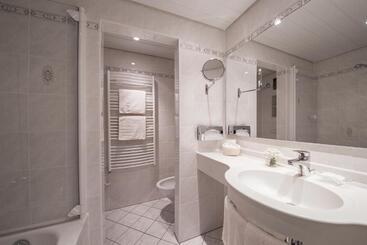 هتل Europa Suites St Moritz