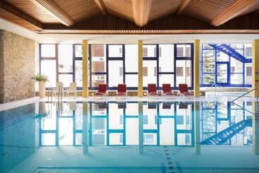 هتل Europa Suites St Moritz