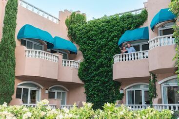 هتل Forest Villas