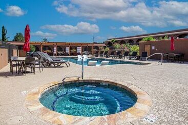 هتل Greentree Inn Sedona