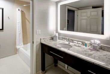 هتل Homewood Suites By Hilton San Jose Airport Silicon Valley
