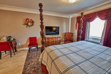 Hotelli Hyannis Plaza