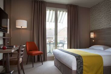هتل Logis Hôtel Beauséjour Colmar