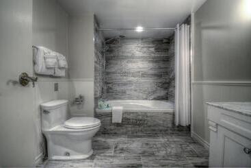 هتل Millcroft Inn & Spa