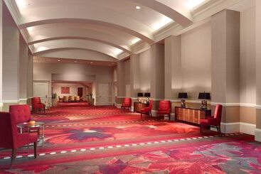 هتل Omni Providence
