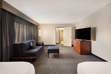 هتل Sonesta Select San Jose Airport