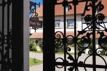 هتل Hôtel Château De L Ile