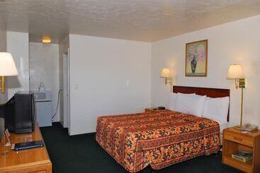בית מלון כפרי Stone Inn Extended Stay U Of A