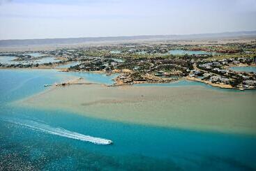هتل Sultan Bey Resort