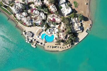 هتل Sultan Bey Resort