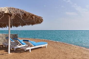هتل Sultan Bey Resort