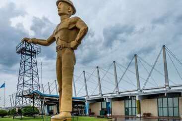 هتل Super 8 By Wyndham Tulsa/arpt/st Fairgrounds