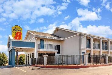 هتل Super 8 By Wyndham Tulsa/arpt/st Fairgrounds