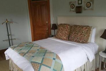 فندق The Inn At Ragged Edge