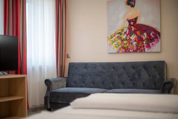 Np Hotel Königshof