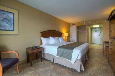 Ocean Drive Beach & Golf Resort - Myrtle Beach