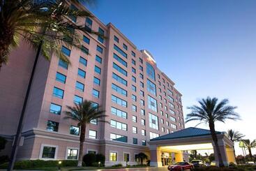Residence Inn By Marriott Las Vegas Hughes Center