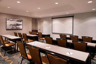 اقامتگاه Sonesta Es Suites Scottsdale Paradise Valley