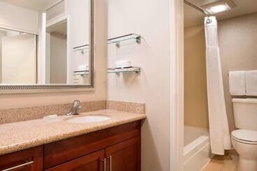 اقامتگاه Sonesta Es Suites Scottsdale Paradise Valley