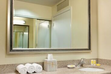 اقامتگاه Sonesta Es Suites Scottsdale Paradise Valley