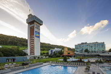 Отель Wellness  Tenedo  Thermalquellen Resort Bad Zurzach