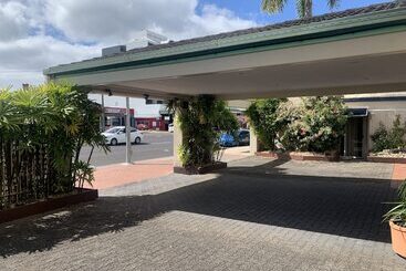 Cairns City Sheridan Motel