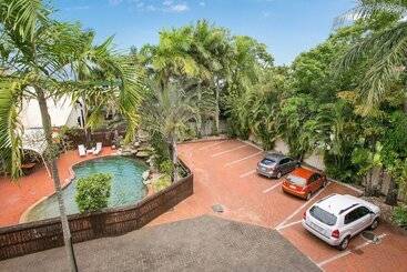 Cairns City Sheridan Motel