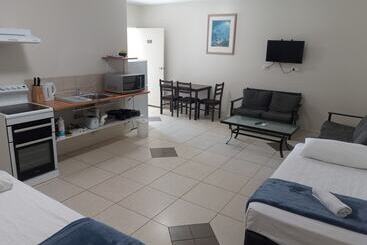 Cairns City Sheridan Motel
