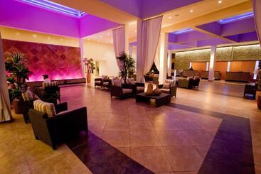 Divi Aruba Phoenix Beach Resort