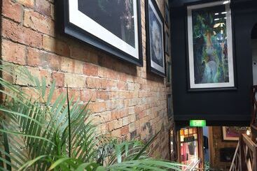 Art Hotel On York