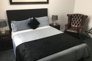 Art Hotel On York