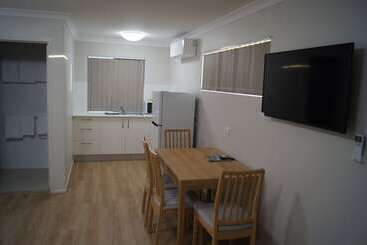 هتل Beachside Motor Inn