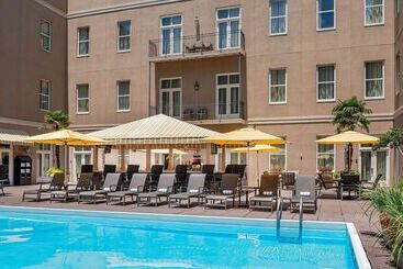 هتل Hyatt Centric French Quarter