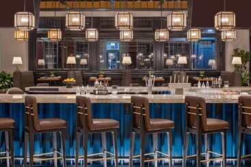 هتل Hyatt Centric French Quarter