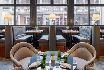هتل Hyatt Centric French Quarter