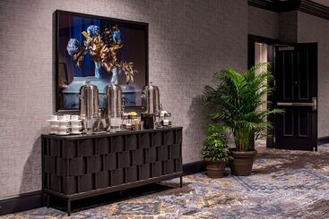 هتل Hyatt Centric French Quarter