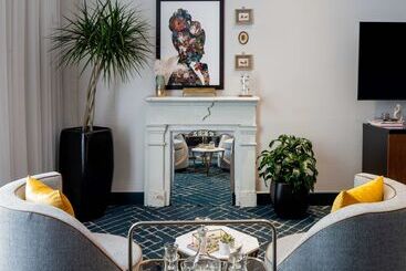 هتل Hyatt Centric French Quarter