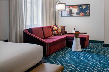 هتل Hyatt Centric French Quarter