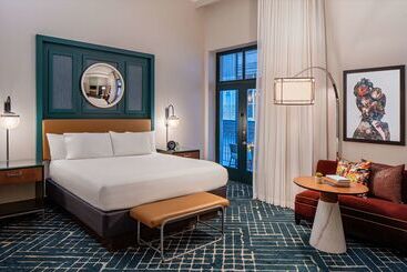 هتل Hyatt Centric French Quarter