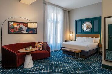 هتل Hyatt Centric French Quarter