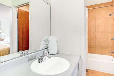 هتل Knights Inn Kissimmee
