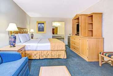 هتل Knights Inn Kissimmee
