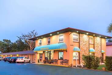 هتل Knights Inn Kissimmee